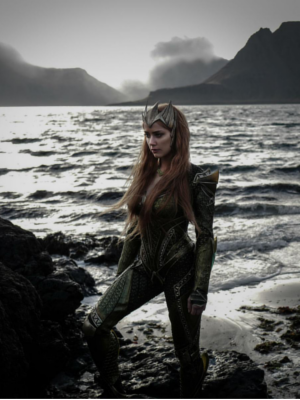 Justice League : Amber Heard (Mera) se dévoile en une image !