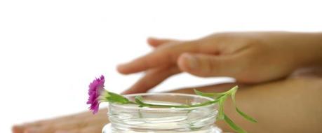 Maquillage périmé : attention, danger de mort !  Infos esthétique