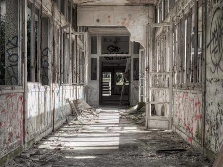 Un paquebot dans les arbres. Valentine GOBY