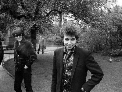 Blonde & Idiote Bassesse Inoubliable**********Highway 61 Revisited de Bob Dylan