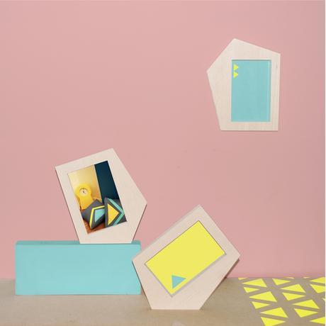 Cadres photos bois, couleur pastel by Les Estampillés