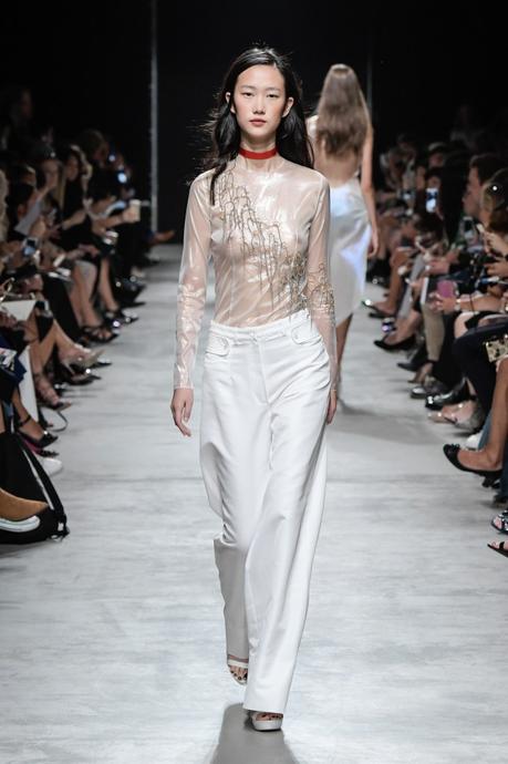 Pixelformula 
womenswear 
ready to wear
prêt a porter
summer 2017
Guy Laroche