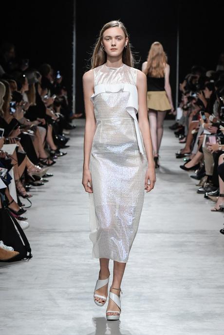 Pixelformula 
womenswear 
ready to wear
prêt a porter
summer 2017
Guy Laroche