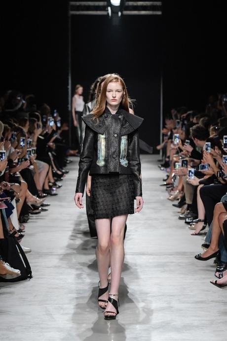 Pixelformula 
womenswear 
ready to wear
prêt a porter
summer 2017
Guy Laroche