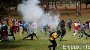 Les étudiants Afrique du Sud  poursuivent leurs manifestations contre l’enseignement payant