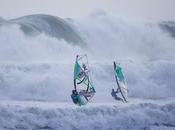 Quand Windsurfers font face ouragan