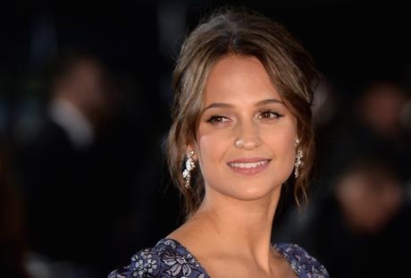 LONDON, ENGLAND - OCTOBER 19:  Alicia Vikander arrives for the UK premiere of 
