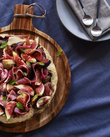 Tarte rustique aux figues bio et jambon de Bayonne bio Bonneterre Tarte rustique aux figues bio et jambon de Bayonne bio Bonneterre