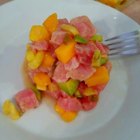 Recette #Paleo: Tartare de thon mangue, ananas et avocat
