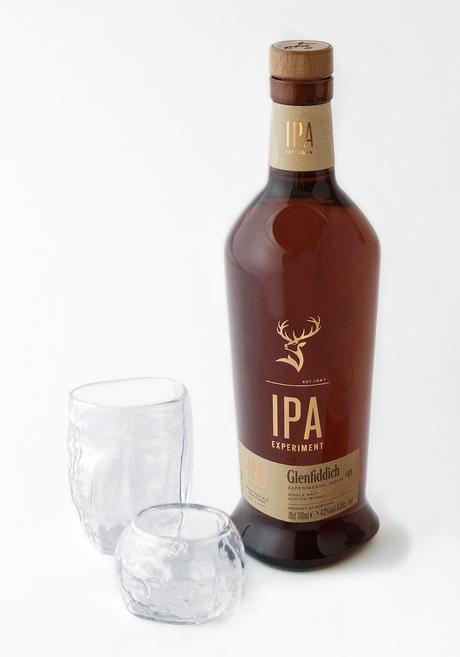 glenfiddich-coffret-ipa-experiment-verres-et-bouteille-2