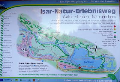 Belles promenades bavaroises: le barrage sur l'Isar à Krün. Isar-Natur-Erlebnisweg.