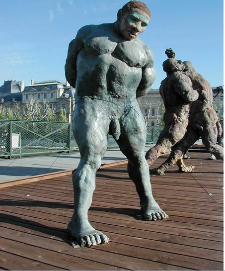 Ousmane-sow lutteur-nouba--Paris-pont-des-arts-1999