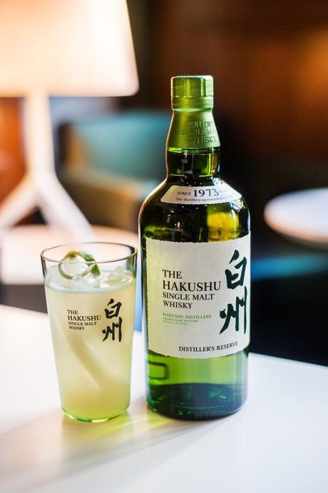 suntory-et-le-forvm-classic-bar-cocktail-hakushu-dr-bouteille
