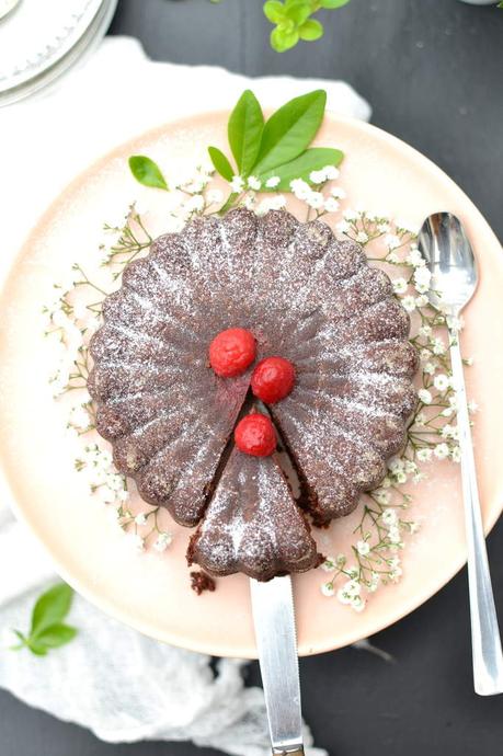 Gâteau ultra-fondant chocolat et dattes