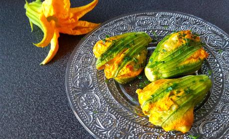 Fleurs de courgette farcies au fromage frais