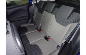 Ford Tourneo Courrier - sièges arrières