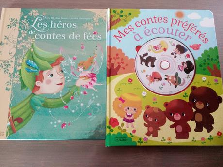 Feuilletage d'albums #33 : Jouer et lire avec les contes revisités : Autocollants brillants Le Chat botté/ La Reine des neiges - Mes contes préférés à écouter - Les héros de contes de fées