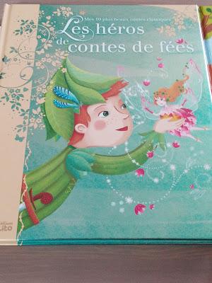 Feuilletage d'albums #33 : Jouer et lire avec les contes revisités : Autocollants brillants Le Chat botté/ La Reine des neiges - Mes contes préférés à écouter - Les héros de contes de fées