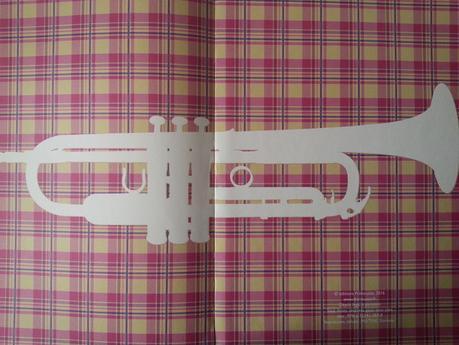 5 mouches et une trompette. Ingrid CHABBERT et Guridi (Dès 3 ans)