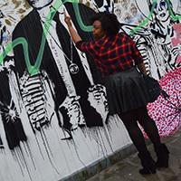 Se tenir à carreaux – French Curves Challenge Being Miss Flo