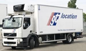 Nouvel adhésif sur les camions du groupe GT GT Location : Disposez d’un utilitaire industriel avec chauffeur pour le transport de vos marchandises !