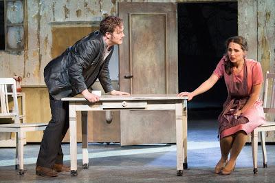 Création mondiale d'un nouvel opéra  à Munich: Liliom d'après la pièce de Ferenc Molnár