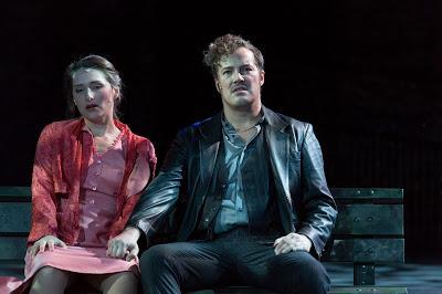 Création mondiale d'un nouvel opéra  à Munich: Liliom d'après la pièce de Ferenc Molnár