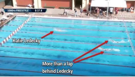 Quand la nageuse Katie Ledecky met 35 secondes à la deuxième en NCAA
