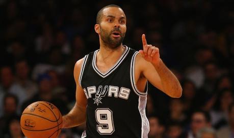 Top 10 des joueurs qui ont passé leur carrière sous le même maillot Top 10 des joueurs qui ont passé leur carrière sous le même maillot