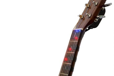 accessoire-connecte-guitare-indiegogo-fretx-02-1100x733