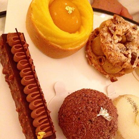 Un Goûter au Plaza Athénée