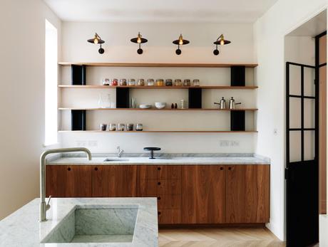 Londres / Un appartement aux nombreuses verrières /