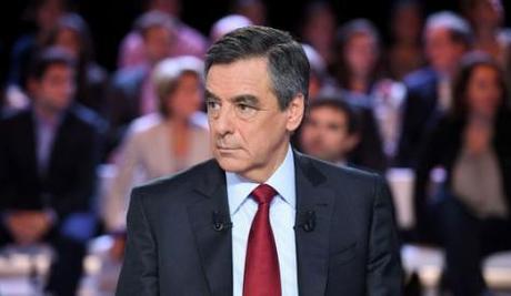 « Je demande aux Français de travailler un peu plus » affirme François Fillon, sans pour autant augmenter le salaire mensuel à proportion du travail supplémentaire fourni...

