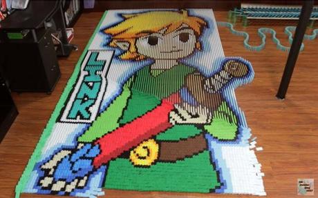 78.000 dominos et il obtient une belle animation Zelda !