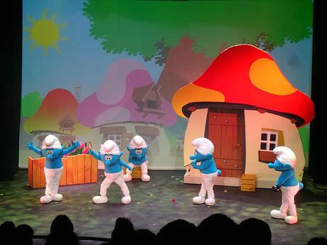 Les Schtroumpfs, le spectacle musical pour enfant, aux Folies Bergère