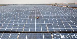 L’Inde se dote de la centrale photovoltaïque la plus puissante du monde