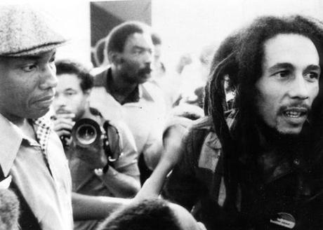 Hommes De Main Chez Bob Marley