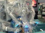 robot Vinci bistouris main