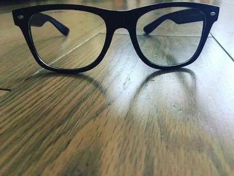 Présentation des lunettes anti-lumière bleue pour protégez vos yeux, signées Lusee !