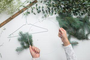 DIY Couronne de Noël Eucalyptus et/ou Sapin