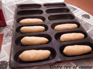 Petites brioches au lait concentré non sucré et chocolat Petites brioches au lait concentré non sucré et chocolat