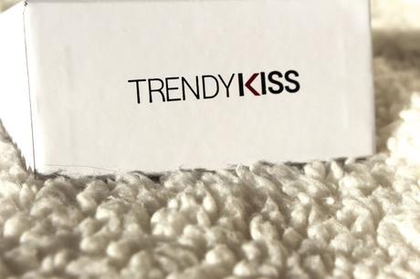 IDÉE CADEAU DE NOËL : TRENDYKISS ET SA MONTRE TOUTE ROSE IDÉE CADEAU DE NOËL : TRENDYKISS ET SA MONTRE TOUTE ROSE