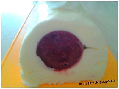 Buche glacé chocolat blanc, fruits rouges au thermomix