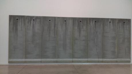 Trouver l’apaisement à Tel Aviv ? Michael Halak, I Will Dress You a Gown of Concrete and Cement, 2014, acrylique sur toile montée sur bois