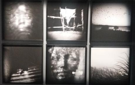 Bruno Boudjelal, Sur les traces de Frantz Fanon, 2012, 6 photos 40x40cm
