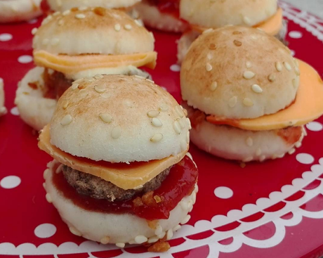 mini-cheeseburger-desperate-housewives-bree
