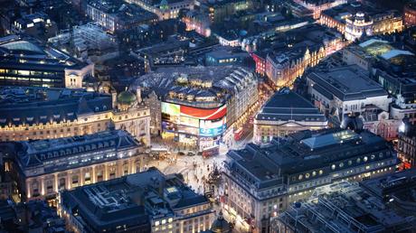 piccadilly-lights
