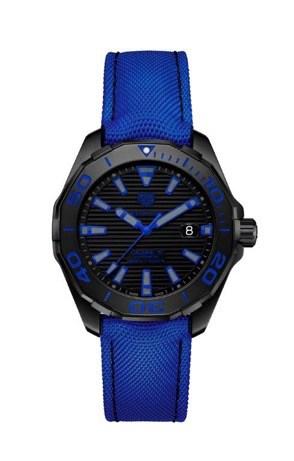 TAG Heuer présente l’AQUARACER Black Titanium
