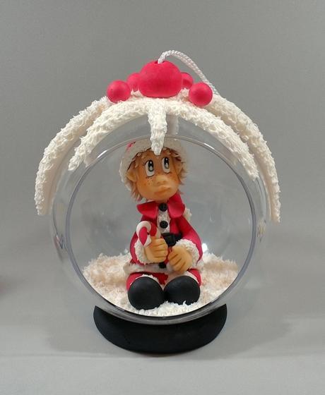 Kit de modelage "Boule de Noël avec bébé" en porcelaine froide