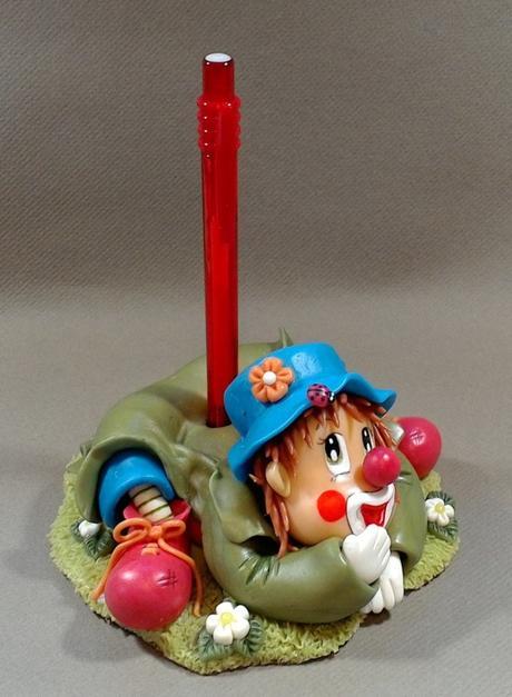 Porte-bic avec clown rigolo